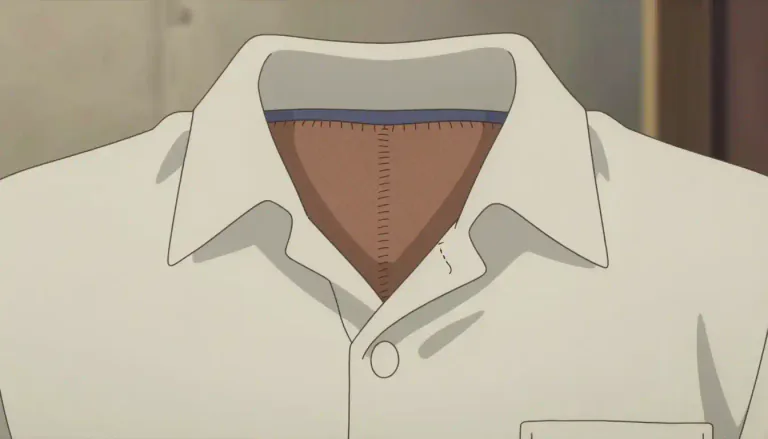 Visual representation of "gusset" - A piece of material sewn into a garment to strengthen or enlarge a part of it, such as the collar of a shirt or the crotch of an undergarment.