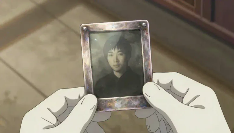 Visual representation of "daguerreotype" - An early type of photograph made by using a special process on a silver or silver-covered surface.