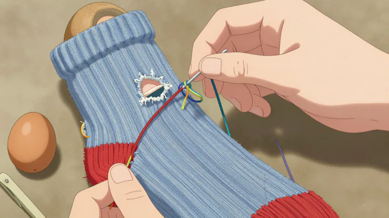 Visual representation of "darn" - To fix a hole in a garment by weaving thread or yarn across it