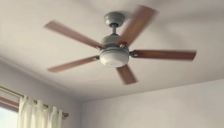 Visual representation of "whir" - To move quickly making a low, continuous sound