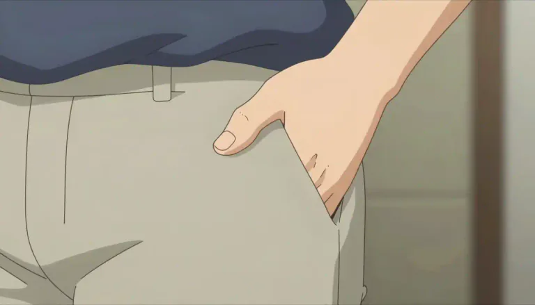 Visual representation of "bulge" - A rounded swollen part or place