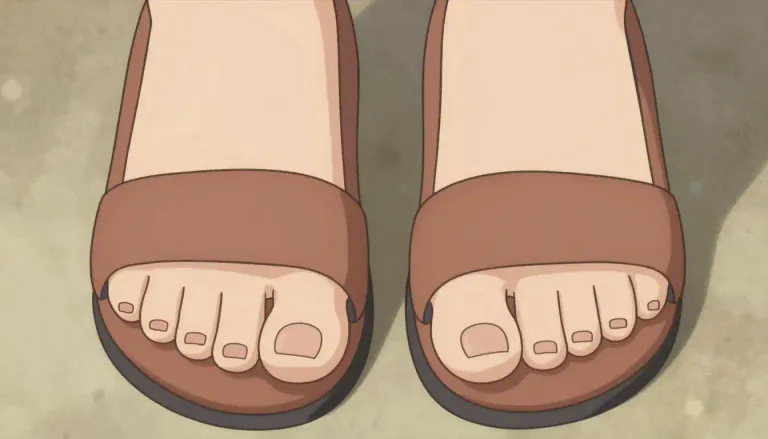 Visual representation of "toebox" - The part of a shoe that covers the toes.