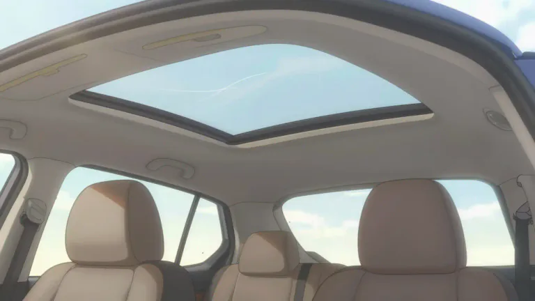 Visual representation of "sunroof" - A sunroof is an opening in the roof of a car that can be covered or uncovered to allow light and air to enter.